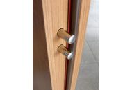 Bezpečnostní dveře - detail zamykacího systému2