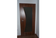 Dřevěné dveře prosklené 2
